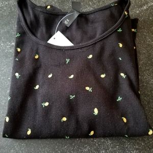 NWT  from Francesca's, ALYA ruffle edge ss shirt